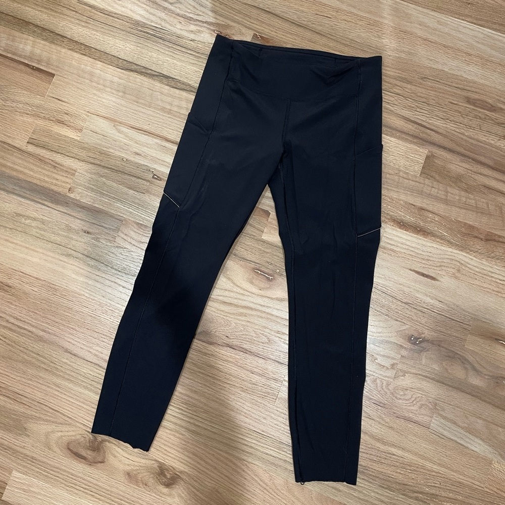 Lululemon leggings with pockets